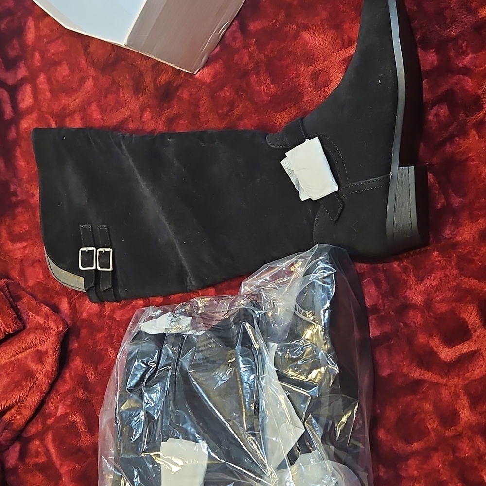 Womens Justfab flat boots